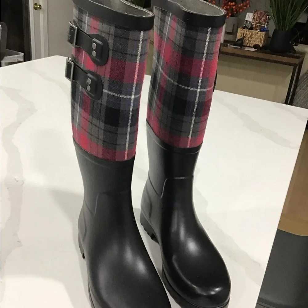 UGG Plaid Rain Boots sz. 9 - Picture 5 of 7